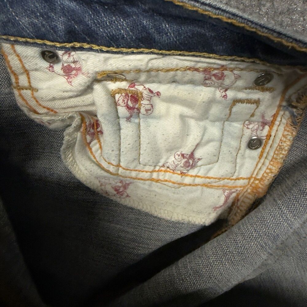 True Religion Low Rise Skinny Jeans Women’s Size 32 Flap Pocket Stitch Y2K FLAW - Picture 13 of 16